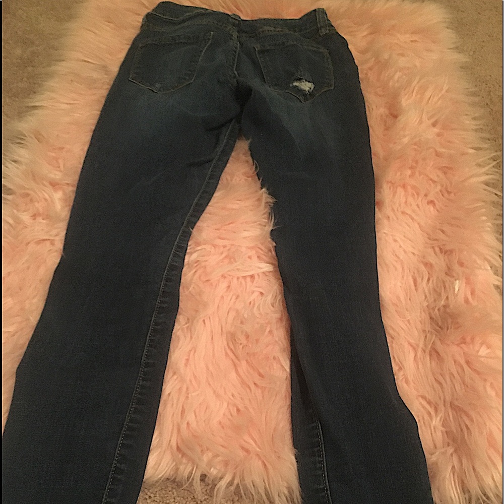 Arazona Ripped Skinny Jeans